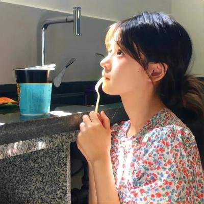 怒放的豆芽